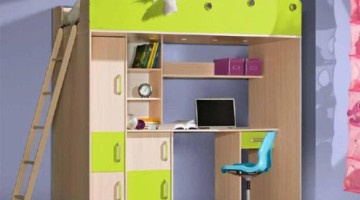 Hochbett mit Schrank und Schreibtisch