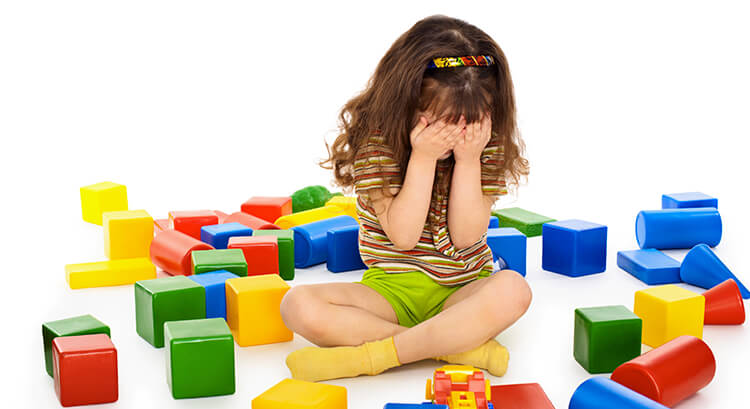 6 Tipps, wie das Aufräumen des Kinderzimmers klappt